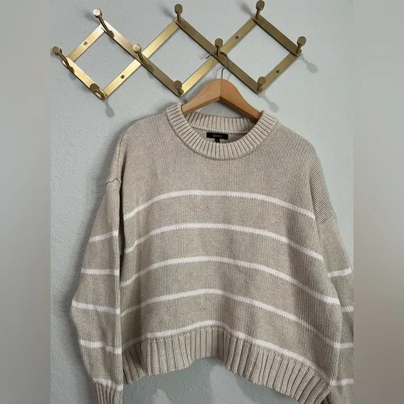 100% Organic Cotton Striped Crew Sweater - Picture 5 of 6